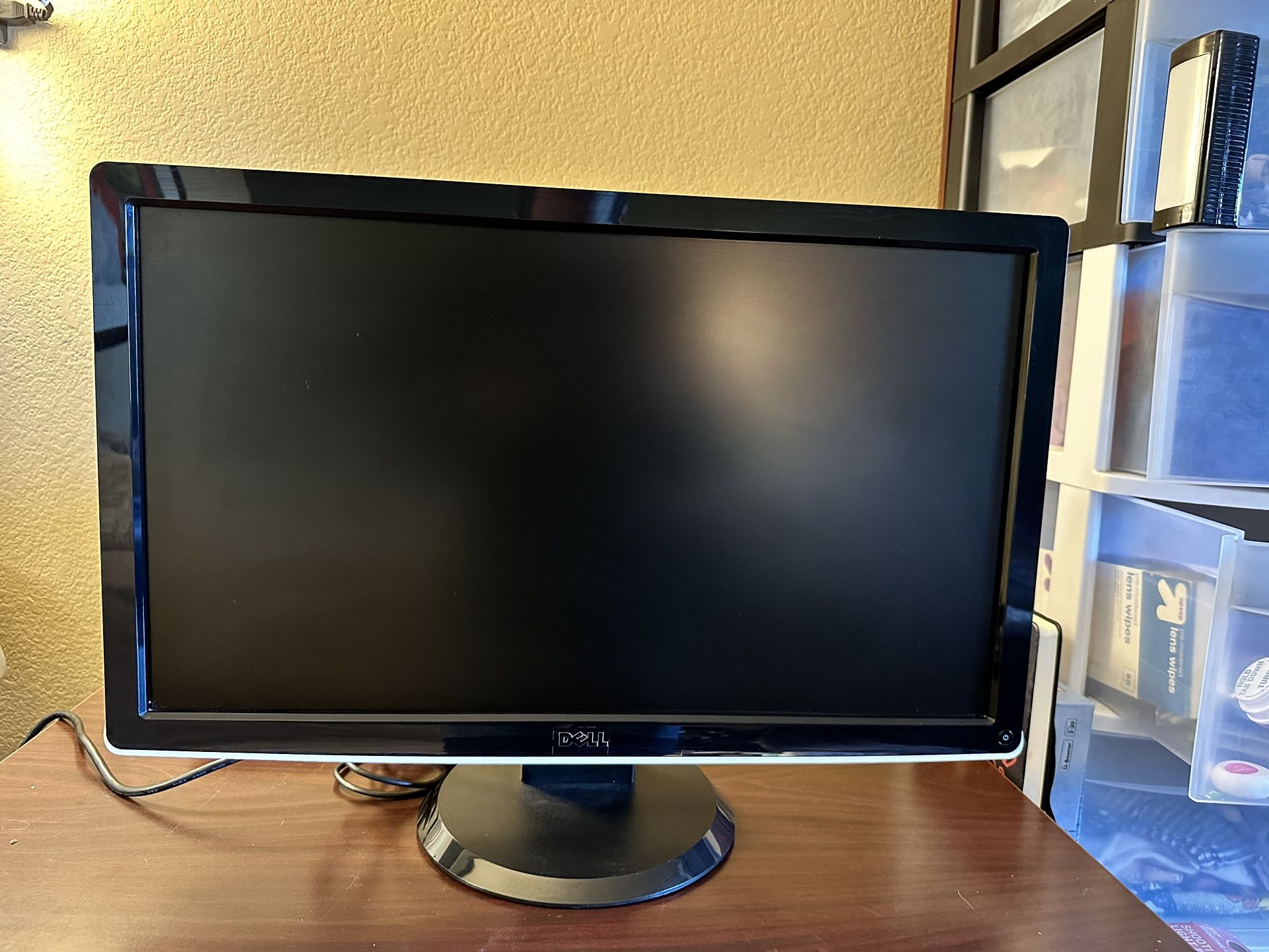 Dell ST2410B 24" Widescreen LCD Monitor FHD 1080P HDMI VGA Used $75