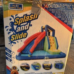 NEW SPLASH & SLIDE CLIM INFLATABLE WATER SLIDE $375 OBO