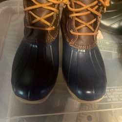 Navy Blue Sperry Boots 
