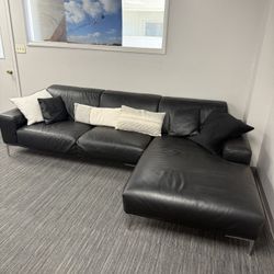 Black Leather Couch 