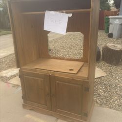 Cabinet - FREE