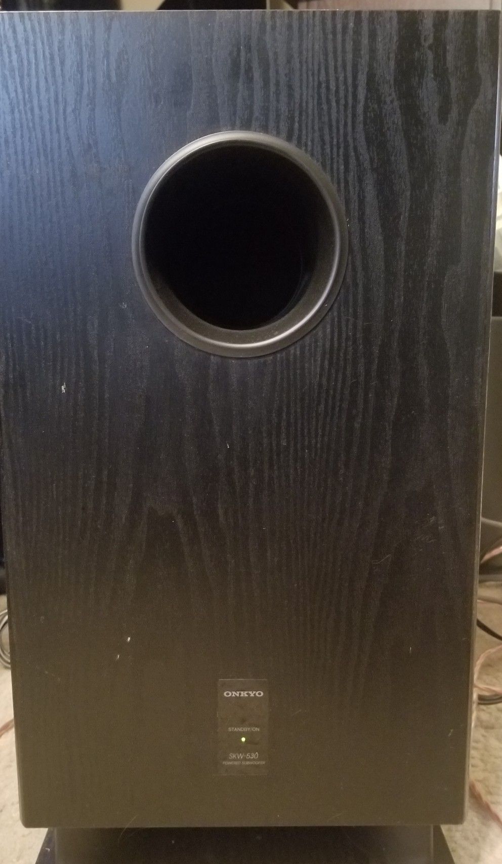 Onkyo surround sound speaker system with Sub