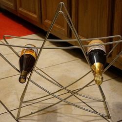 Star Shaped Wine Bottle Rack