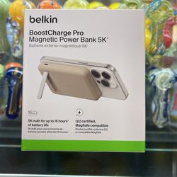 Belkin boost charge pro magnetic power bank 5K