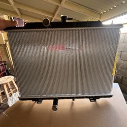 Radiador Para Nissan Rogué 2008 A 2015