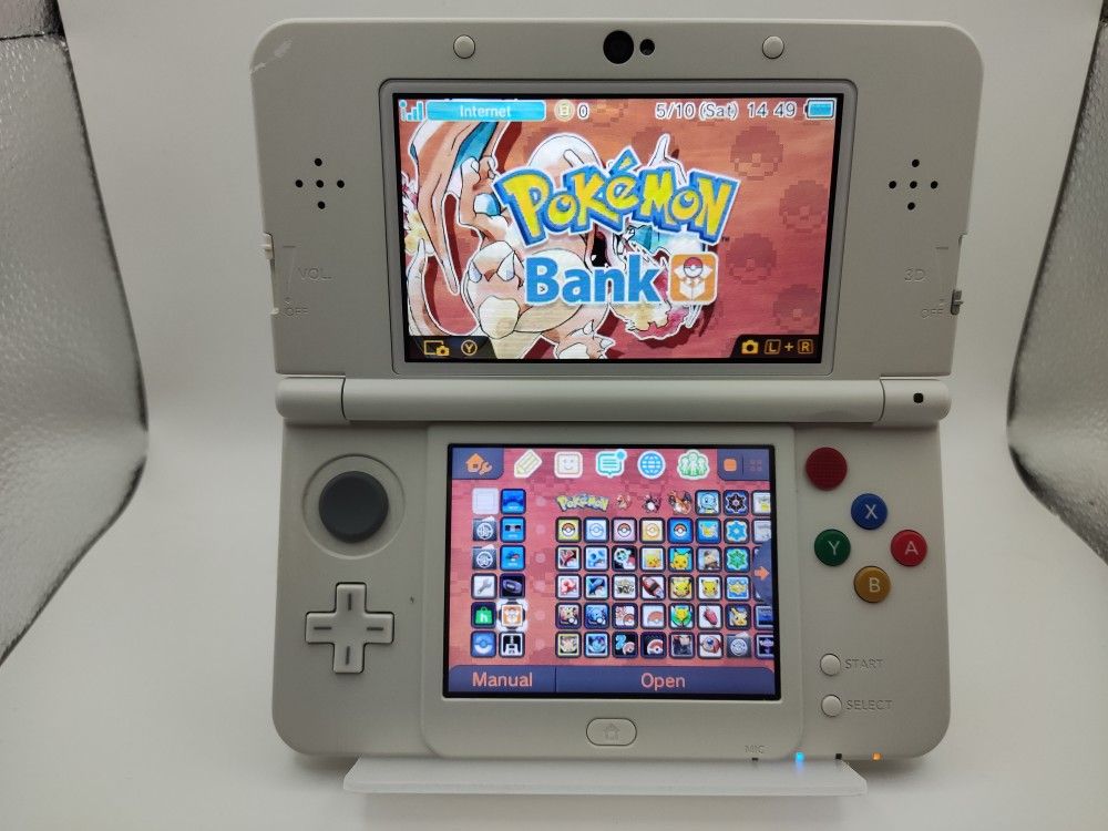 New Nintendo 3DS 128GB W/1,000+ Games