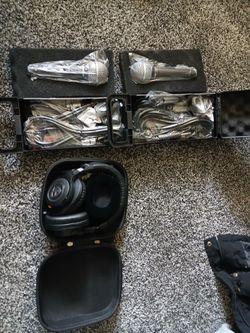 2 Dynamic Microphones with Cables and Case and Studio Grade headset