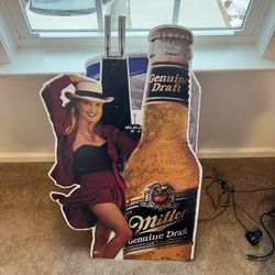Miller Genuine Draft Girl/ Willis Sears Tower 