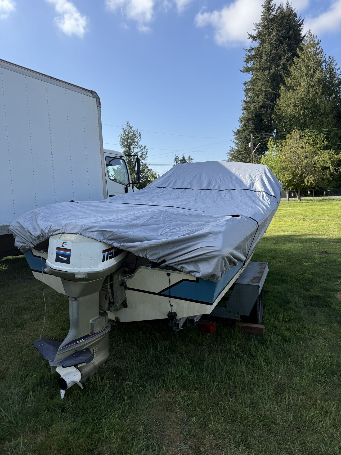 Boat 1500$