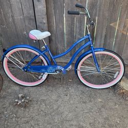 Huffy Fairmont Beach cruiser 24inch tires