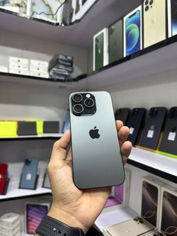 Apple iPhone 16 Pro Max unlocked for sale - Excellent Condition