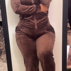 Women’s Flared Bottoms 