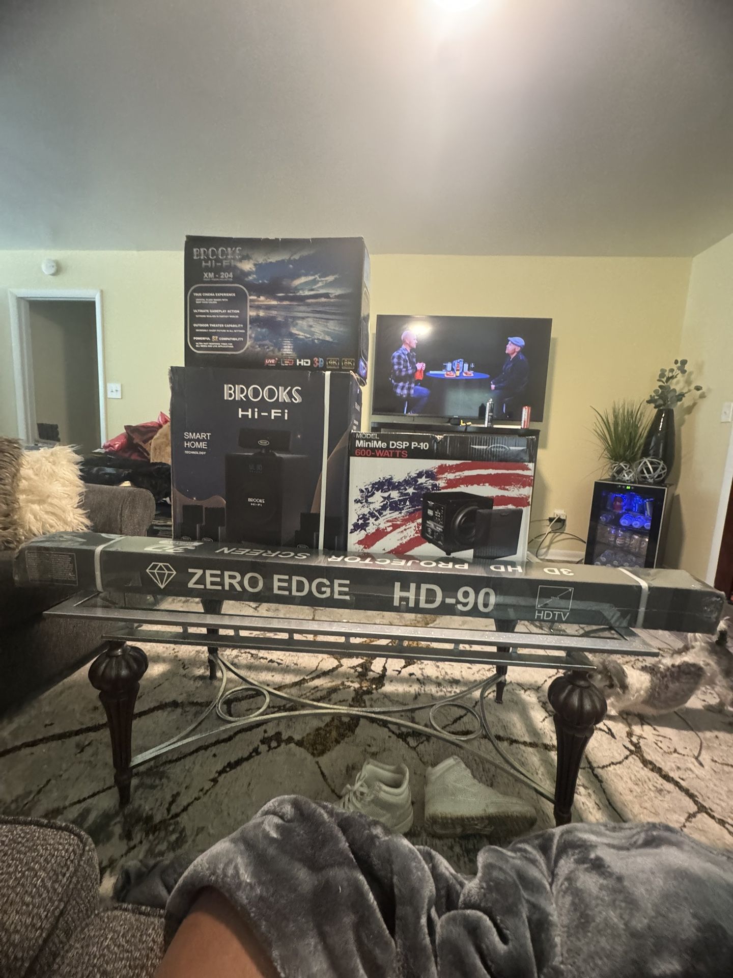 Brooks surround system with projector bundle