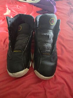 Jordan 13 - size 1.5Y - Kids Shoes - Used