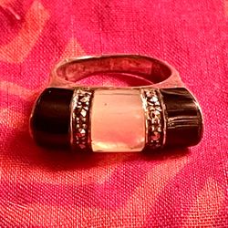 Vintage Sterling Silver Ring With Marky, Mother Of Pearl And Black Onyx. Size 6.5