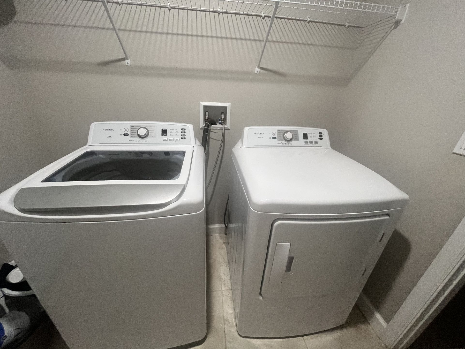 Insignia Washer And dryer
