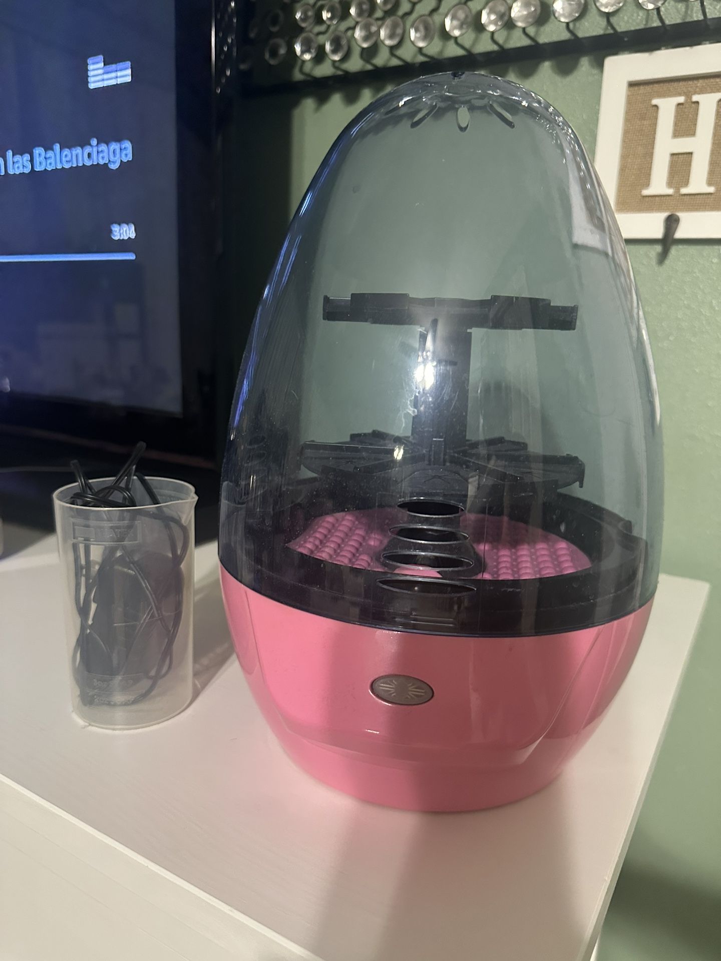 Lilumia Make Up Brushes Machine