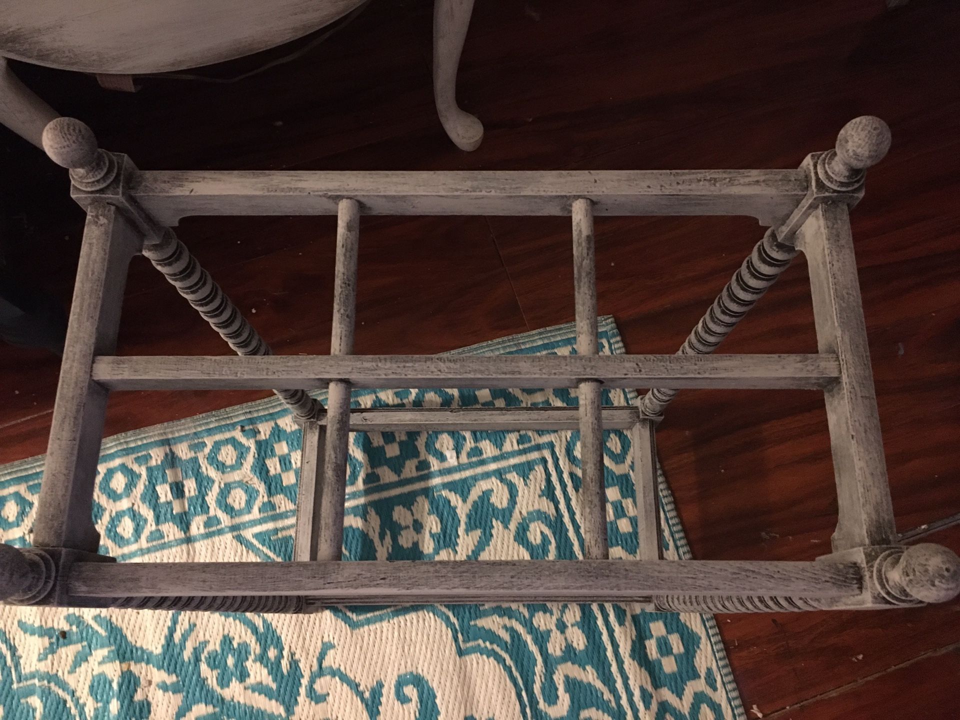 Accent Umbrella Holder