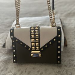 New Authentic Michael Kors Studded Crossbag