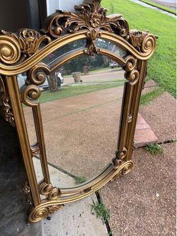 Large Ornate Gold Wall Mirror – Excellent Condition