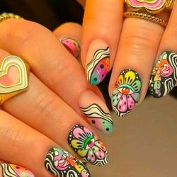 24 PCS PRESSED ON NAILS 