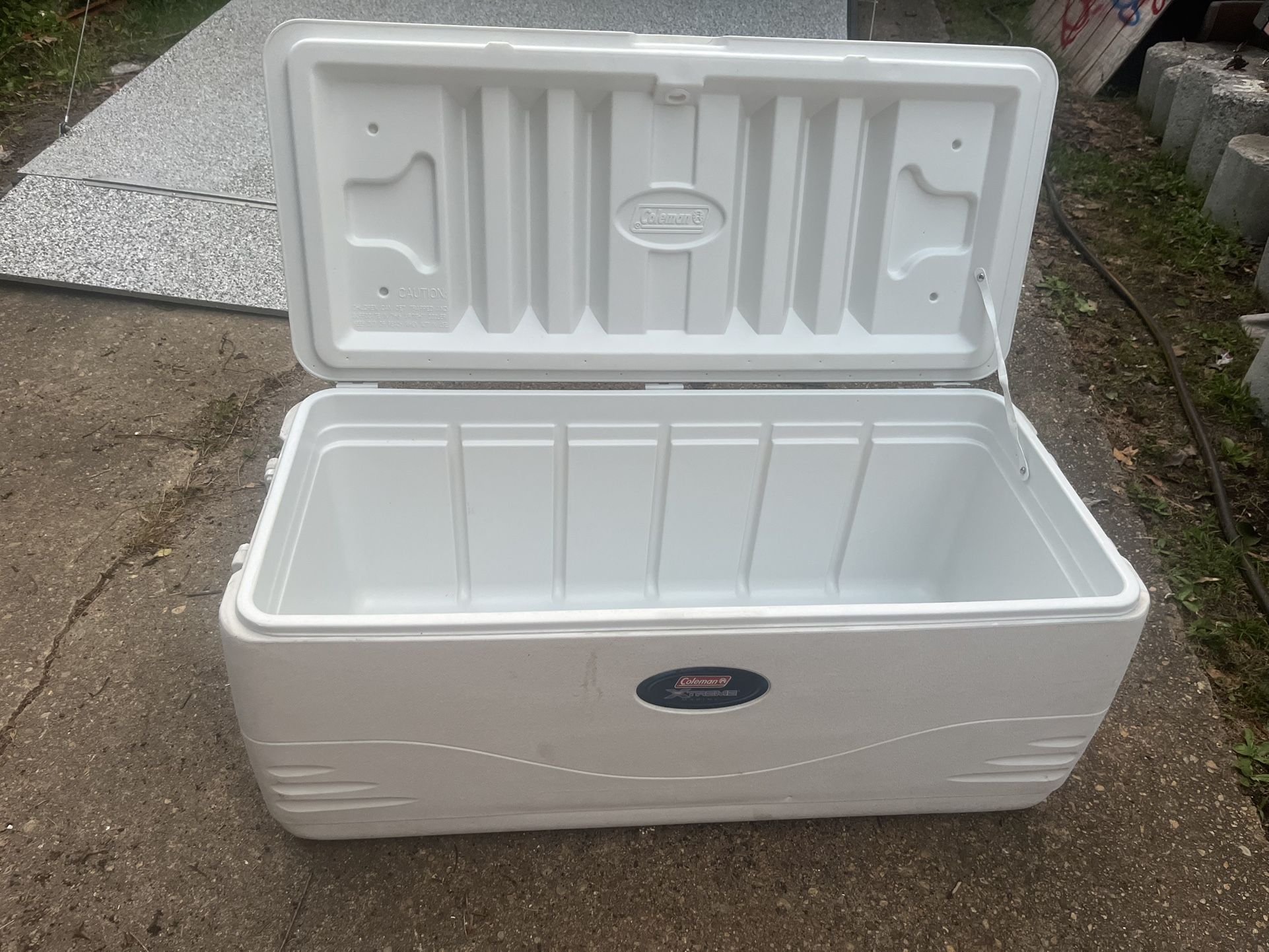 Coleman Cooler 150 Qt