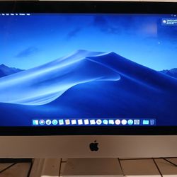 Apple Mac Core I5, ITB HD, 8 GB , Retina Display 