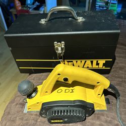 New  Heavy Duty Planer Dewalt DW677