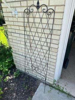 Garden trellis