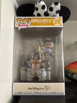 Funko Pop Town Cinderella Castle & Mickey Mouse #26