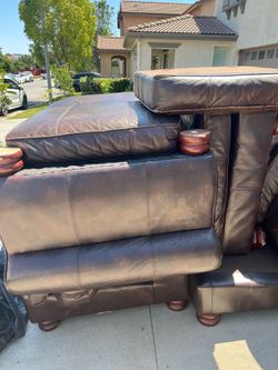 Sectional couch
