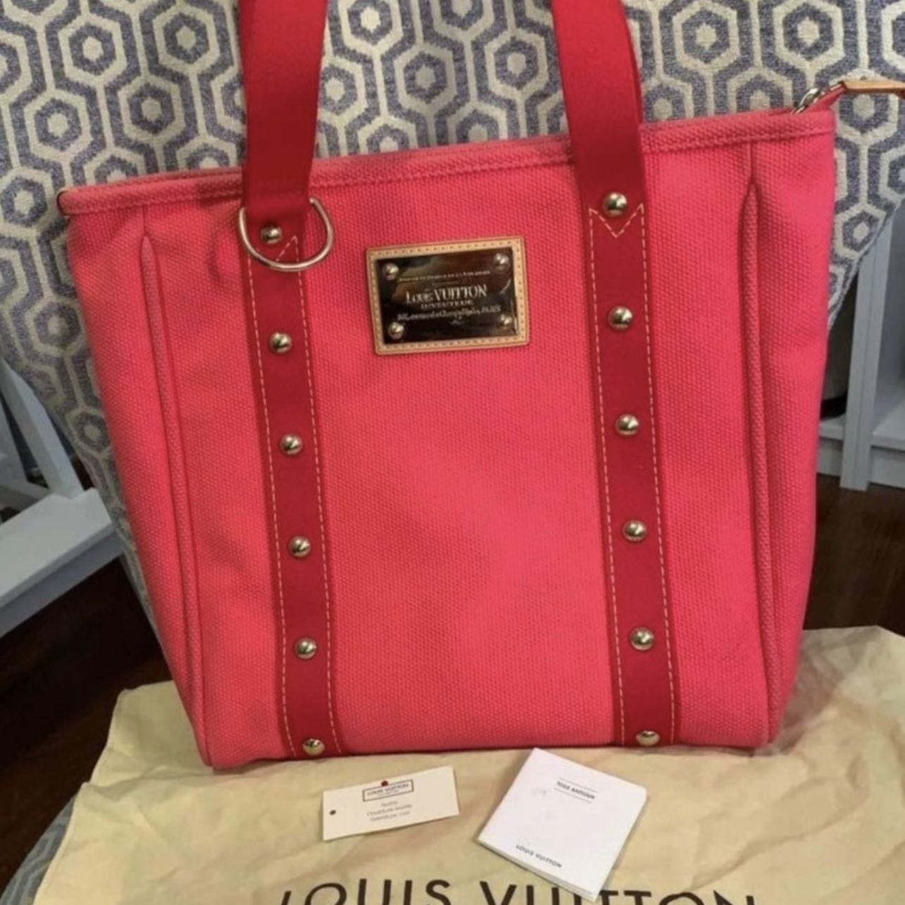 Louis Vuitton Tote, Pre-loved, Limited 