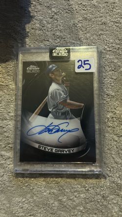 Steve Garvey Topps Chrome Black Certified Auto Card