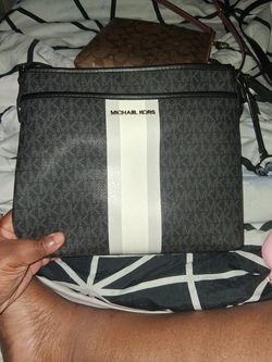 Name brand michael kors and coach purses