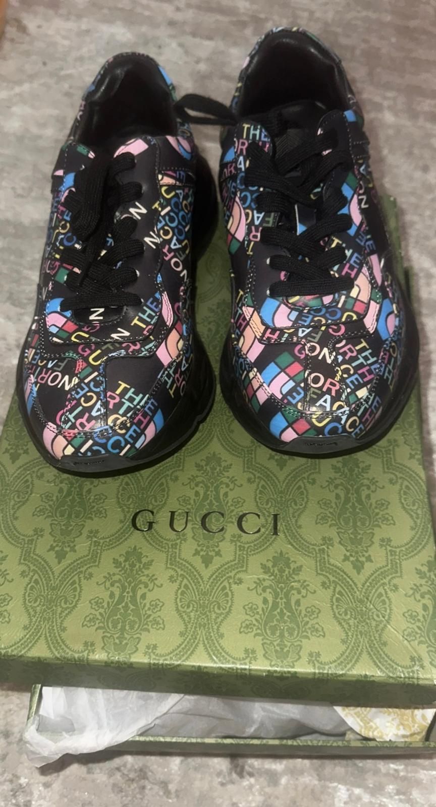 Gucci