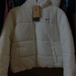 Nike Women’s Jacket size L