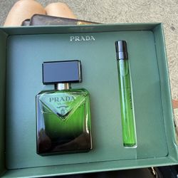 Prada Paradigme Perfume Gift Set 
