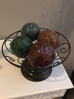 Coffee table decoration