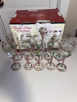 Home Essentials 12 DAYS OF CHRISTMAS WINE GLASSES Hand Paintd (2 missing)