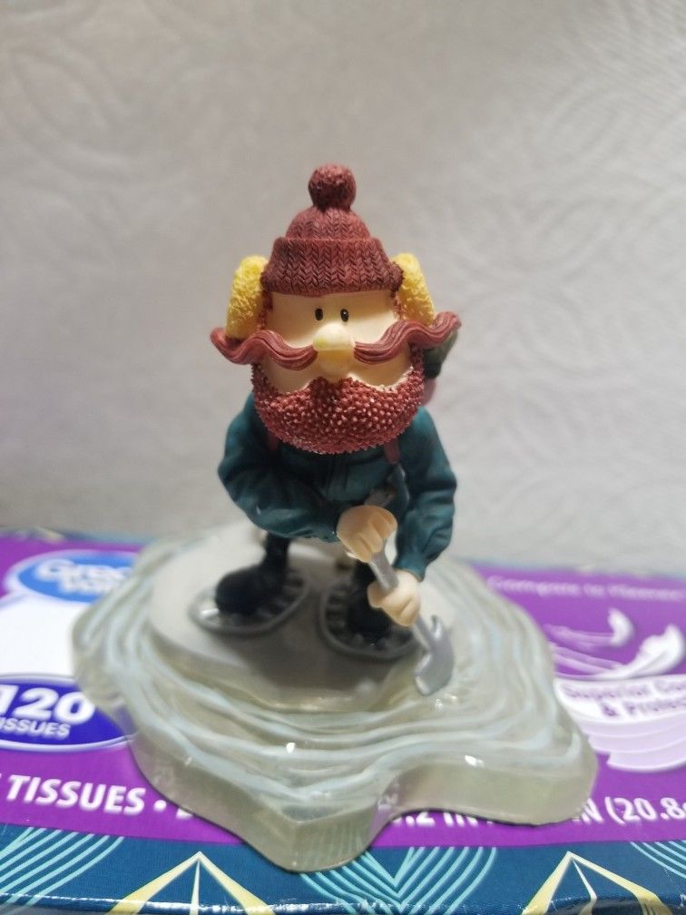 Enesco Rudolph & the Island of Misfit Toys "Do-It-Yourself Iceberg"
