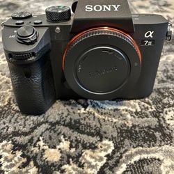 Sony A7III Camera