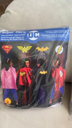 Girls Superhero cape and mask set.
