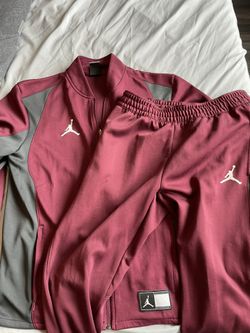 Jordan Tracksuit Medium
