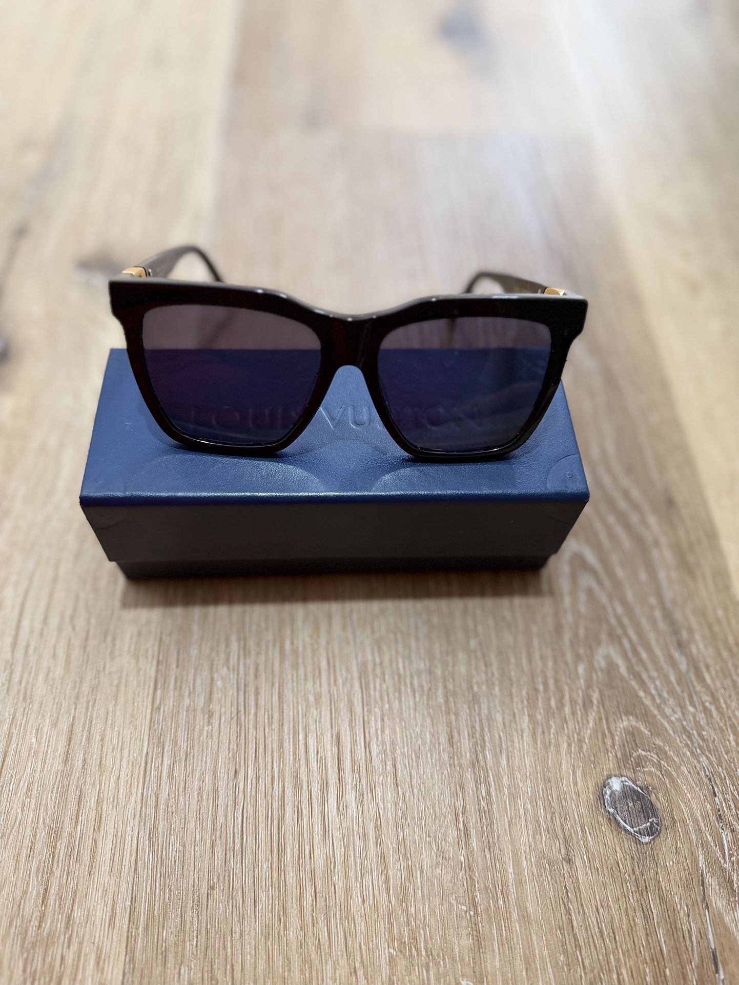 LV sunglasses