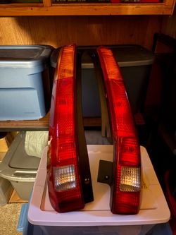 New taillights for a 2002-2006 CR-V