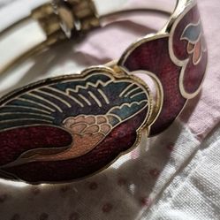 Vintage Bracelet With Bird Design
