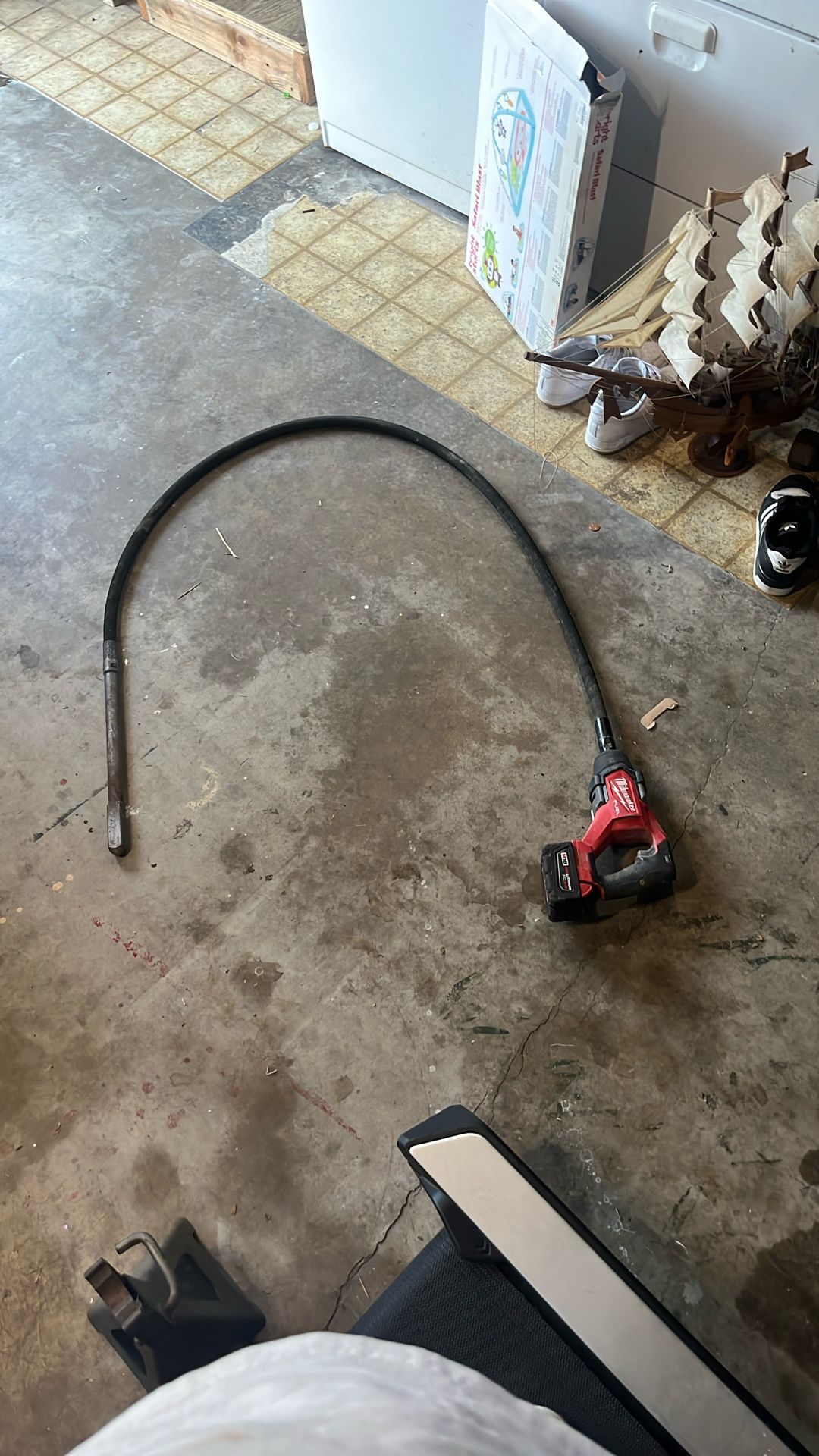 Milwawkee Concrete Vibrator
