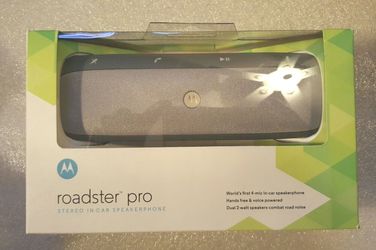Motorola Roadster Pro Stereo In-Car Speakerphone.
