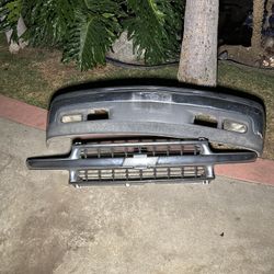 00-06 Bubble Eye Grill Bumper Sold