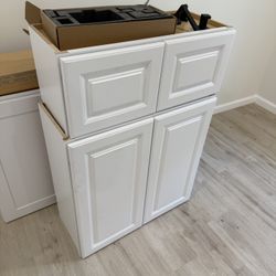Cabinet Set